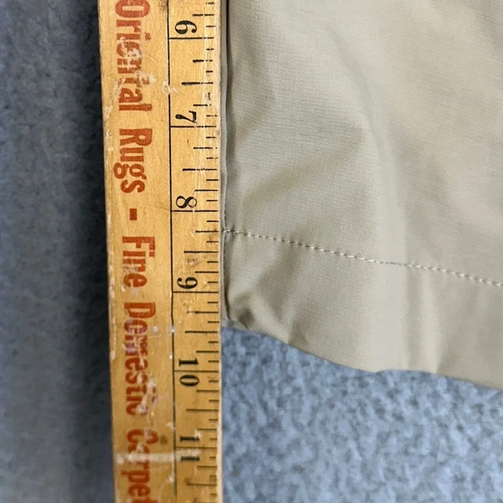 NEW Greg Norman Shorts Mens 42 Tan Beige Signature Series Golf Chino Stretch